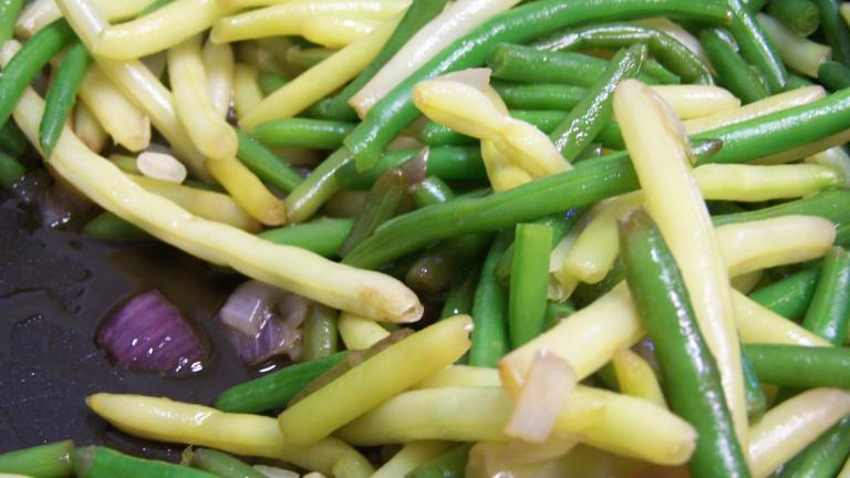 Green Beans with Caramelized Onions Created by Sherrybeth