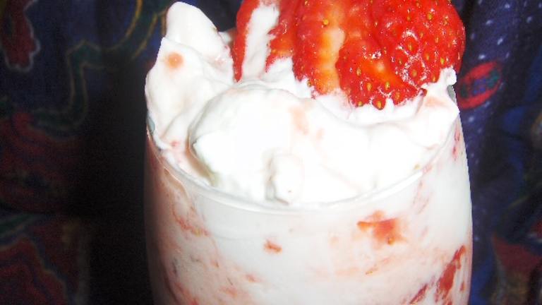 Crushed Strawberries and Cream Created by daisygrl64