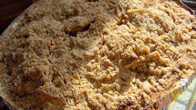 Cheddar Crumble Apple Pie Created by Derf2440