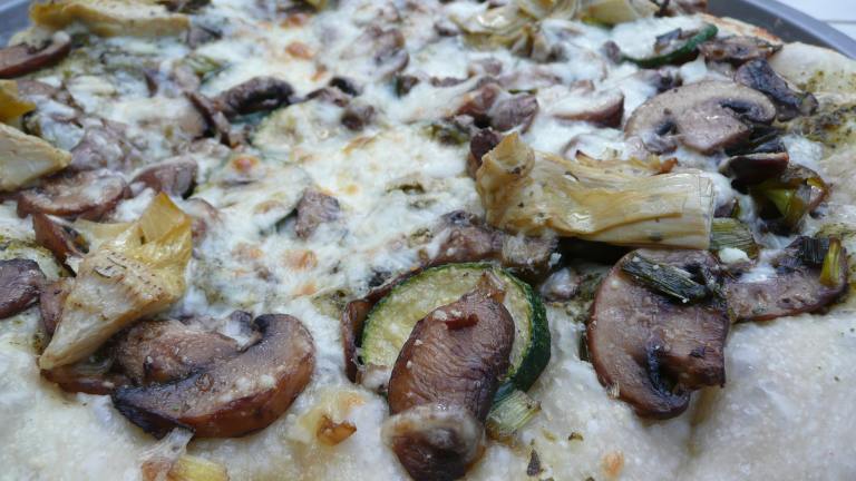 Prosciutto, Mushroom and Artichoke Pizza Created by cookiedog