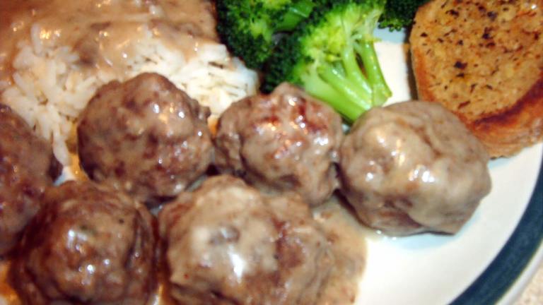 Meatballs in Creamy Mushroom Sauce Created by Leslie
