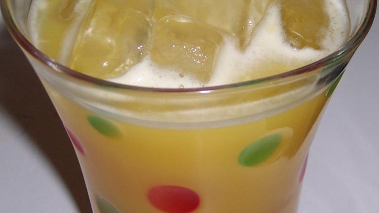 Orange Juice Spritzer created by bugsbunnyfan