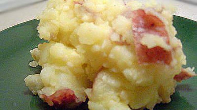 Crushed Red Potatoes with Garlic created by Dine  Dish