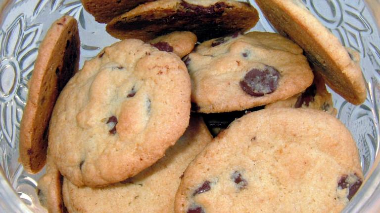Thin & Crisp Chocolate Chip Cookies created by PanNan