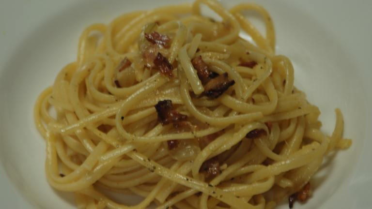 Linguine With Bacon and Onions created by Ingy1171