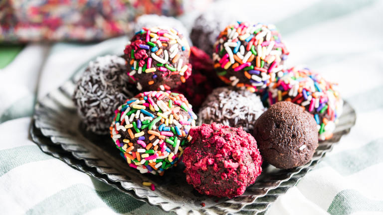 Chocolate Truffles in a Flash Created by alenafoodphoto