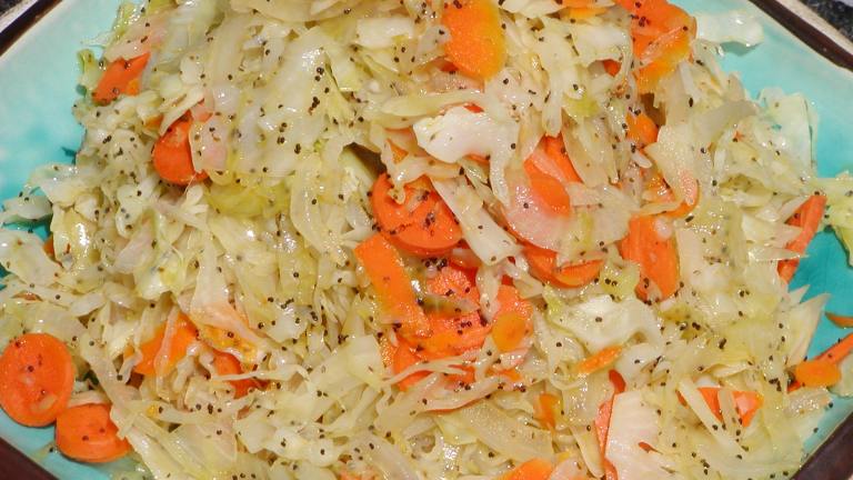 Hot Coleslaw With Poppy-Seed Dressing Created by Rita1652