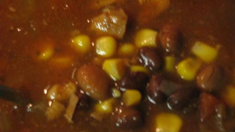 Southwestern Chicken and Bean Soup (Crock Pot) created by Vino Girl