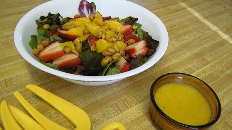 Tossed Salad With Peachy Vinaigrette Created by PaulaG