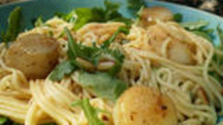 Angel Hair Pasta With Scallops and Arugula Created by breezermom