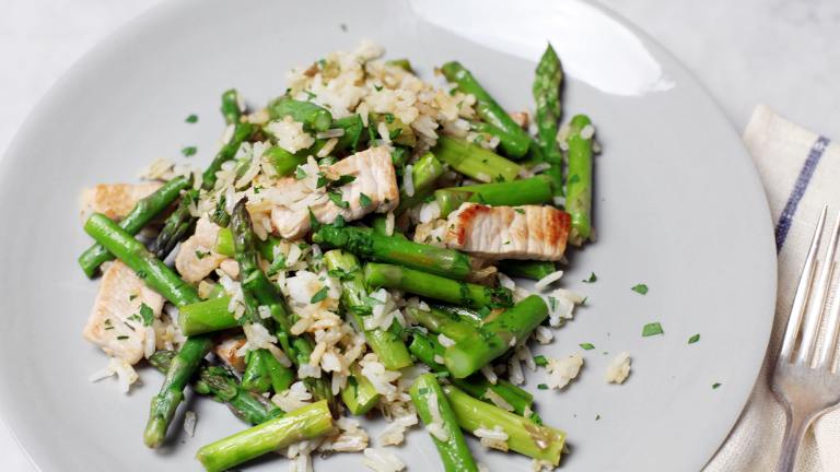 Lemon-Asparagus Chicken With Dill Created by Diana Yen