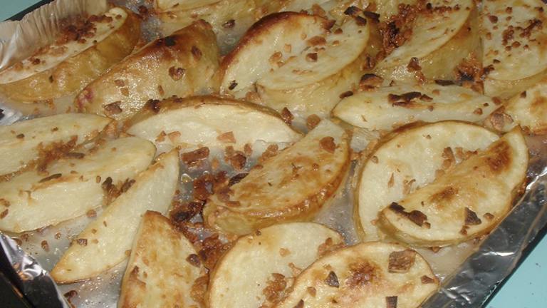 Garlic Potato Wedges Created by Bergy