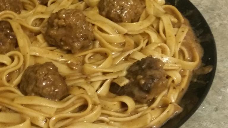Cream Sauce for Swedish Meatballs Created by Dianne G.