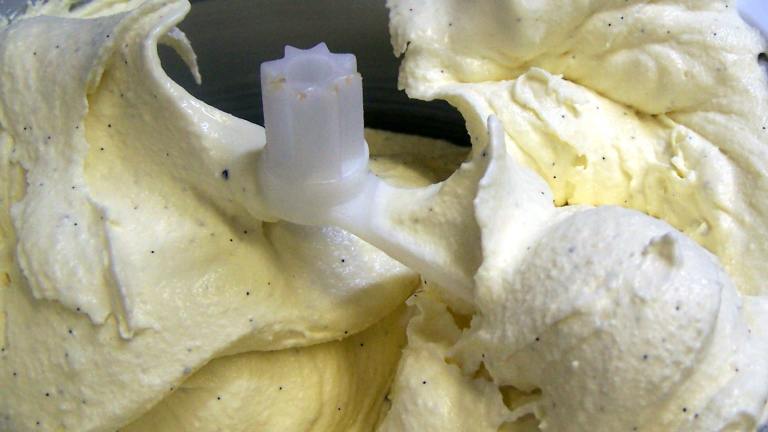 Old-fashioned Vanilla Ice Cream Created by PaulaG