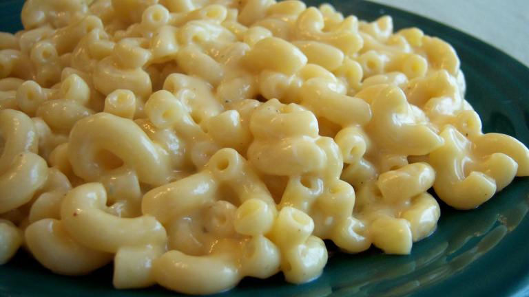 Blue Macaroni and Cheese Created by Parsley