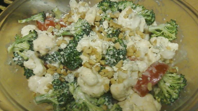 Light and Creamy California Vegetable Salad created by Starwriter