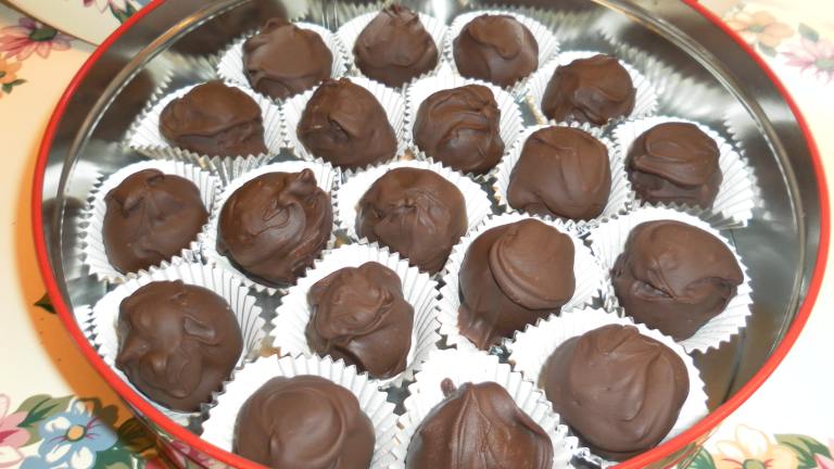 Kate's Chocolate Coconut Truffles (No Sweetened Condensed Milk) created by Garden Gate Kate