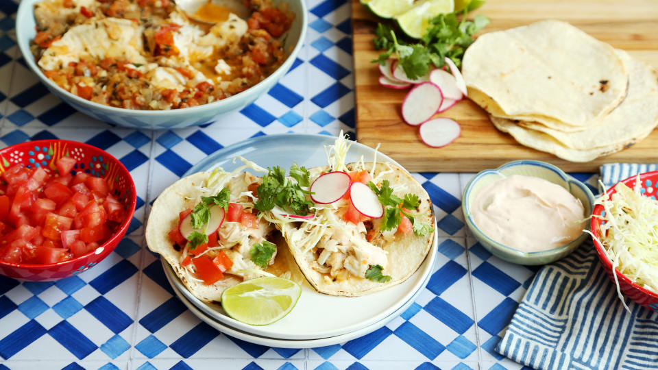Healthy Fish Tacos With Chipotle Cream