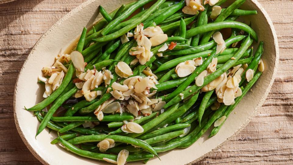 French Green Beans With Garlic & Almonds