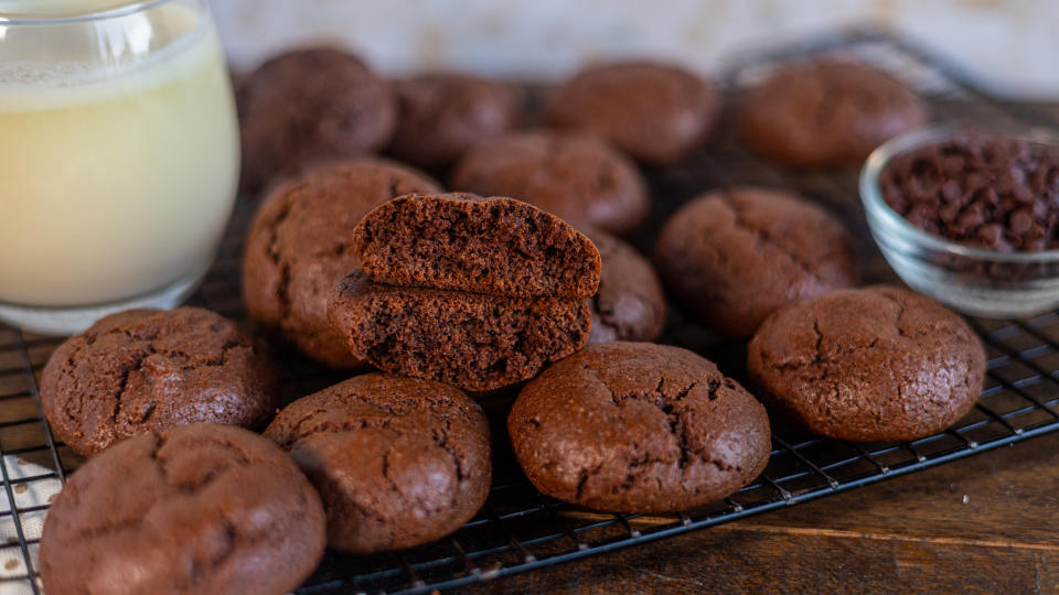 Cake-Mix Chocolate Cookies