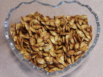 Roasted Pumpkin Seeds With a Kick from Kim!