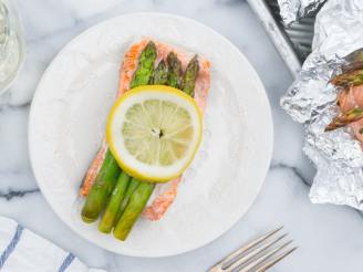 Salmon and Asparagus in Foil