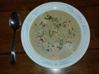 Sherried Onion and Almond Soup With Saffron