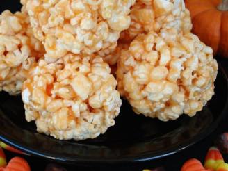 Popcorn Balls - a Special Treat for Halloween!