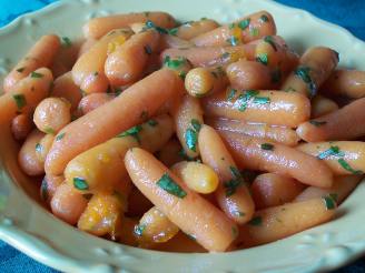 Apricot and Tarragon Baby Carrots