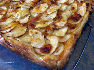 Cheddar Crust  Apple Tart