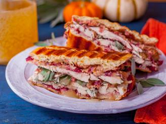 20 Sandwiches Made With Thanksgivin...