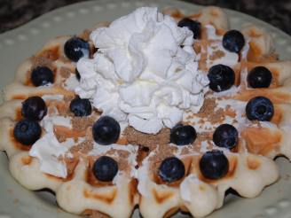 Easy and Fast Fruit 'n Cream Waffles