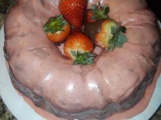 Strawberry Cream Cheese Pound Cake