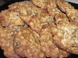 Double Date Delight Oatmeal Cookies