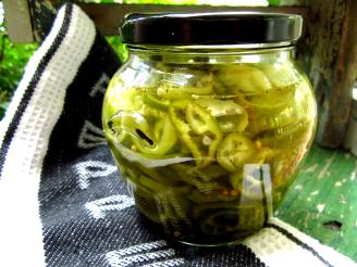 Sweet Pickled Banana Peppers