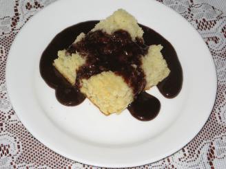 Mom's Ultra Quick Yellow Cake and Chocolate " Dip"