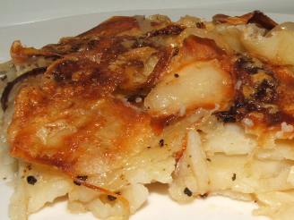 Boulangere Potatoes (Savoury Potato and Onion Bake)