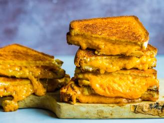 Ultimate Grilled Cheese Sandwich