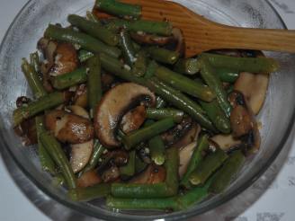 Sautéed Green Beans With Mushrooms