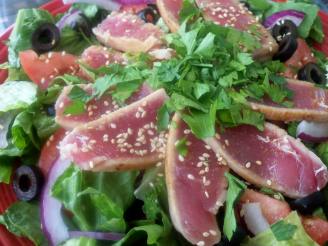 Fresh Seared Tuna Steak Salad