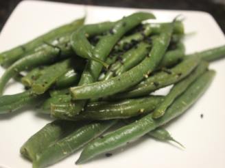 Steamed Green Beans With Lemon and Sesame Seeds