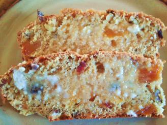 Date and Apricot Loaf