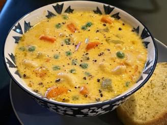 Macaroni  and  Cheese  Soup With Chicken