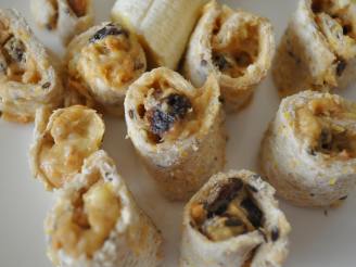 Peanut Butter, Banana and Sultanas Sandwiches or Pinwheel Style