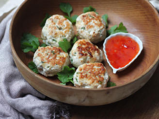 Thai Chicken Cakes With Sweet Chilli Sauce