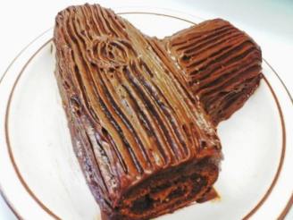 Stump on a Log Chocolate Cake