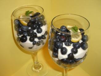 Fresh Blueberries With Lemon Cream