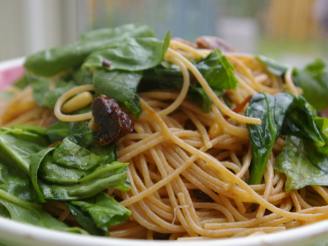 Lemon Linguine With Spinach and Crispy Prosciutto