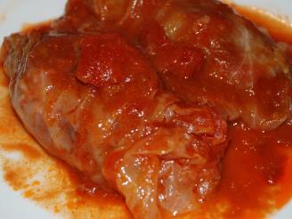 Stuffed Cabbage Rolls With Sweet and Sour Sauce