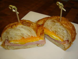 Easy Ham and Cheese Croissants